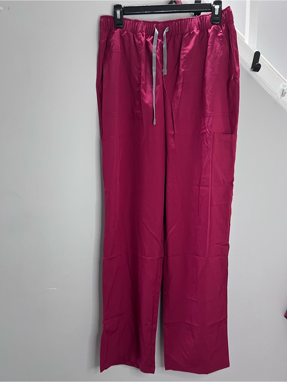 0038: Magenta Women's Scrub Top & Pants with Cargo Pockets Set            Size M - Picture 7 of 14